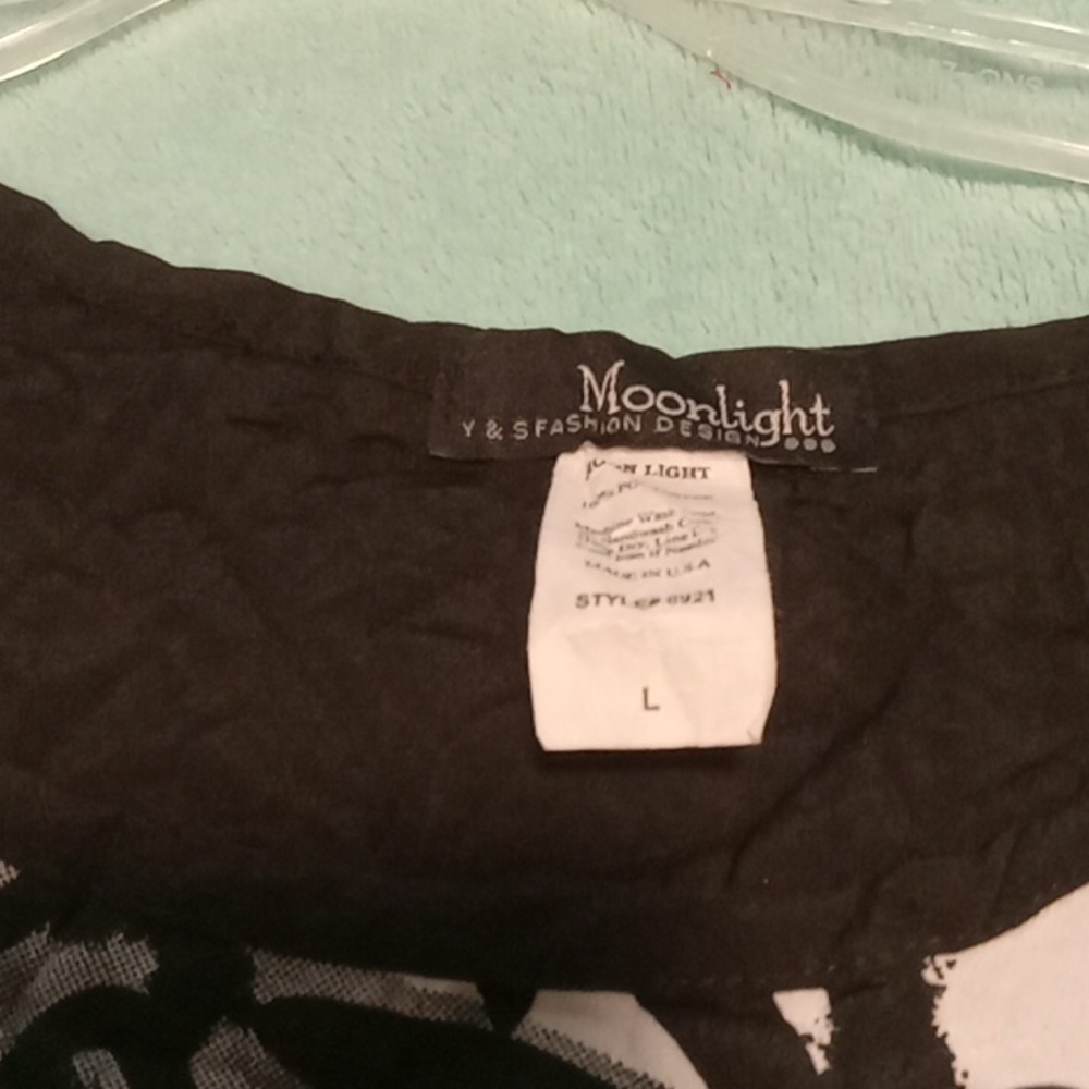Women's boutique sleeveless elegant blouse - Picture 3 of 6